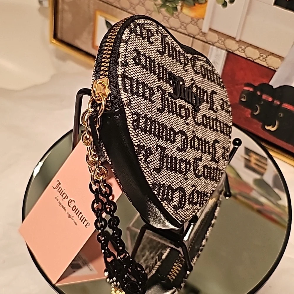 JUICY COUTURE Black Beige  Tame Her Heart Zip Around Wallet/Wristlet - Picture 7 of 10